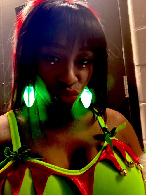 Naomi GfyDQAZXYAA7Ibg44a68a4952b111c3