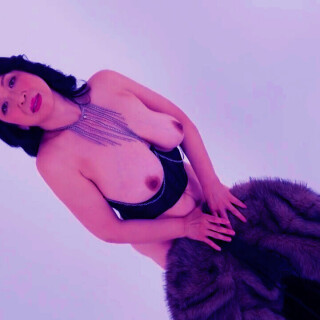 Natsuko-Kayama465ecc78e0912f8e0cb5ee596b62449b69