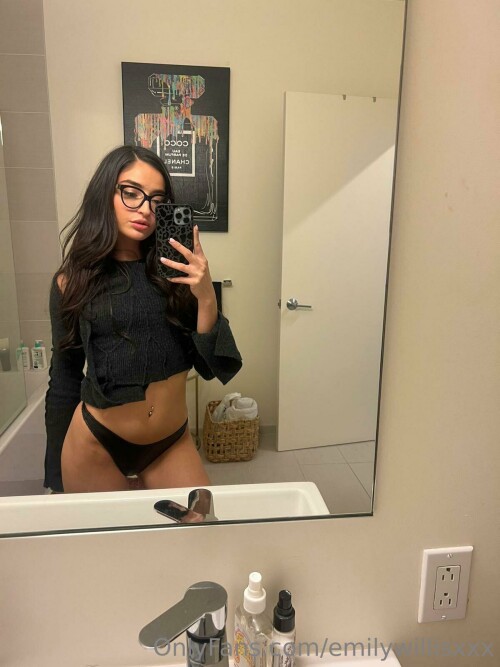 Naughty Or Fuckin Nice 649085dd56d3e4652