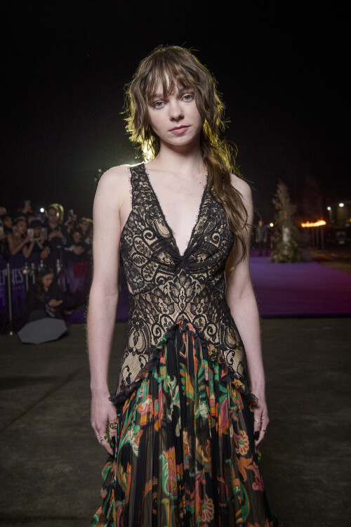 Netflix Wednesday S2 Doom Tour Purple Carpet Australia Emma Myers 2dc27290c2866d9ca