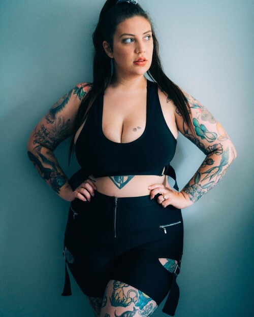 Nikki Hunter11f948c66a13d8b320