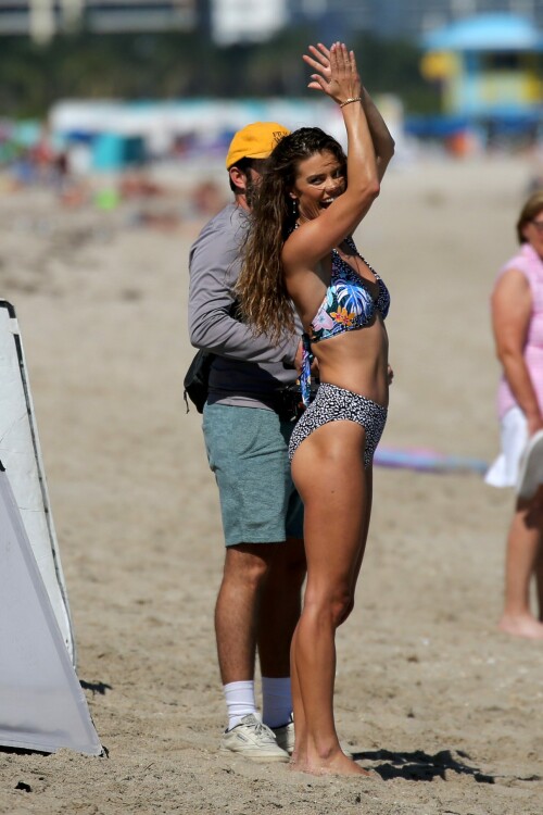 Nina Agdal in Bikini 26 scaled