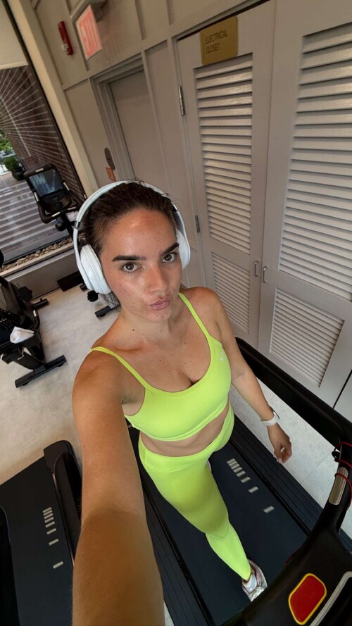 Nja2A05zMLk42IAQxgbt2.1023d0c69492d959018c