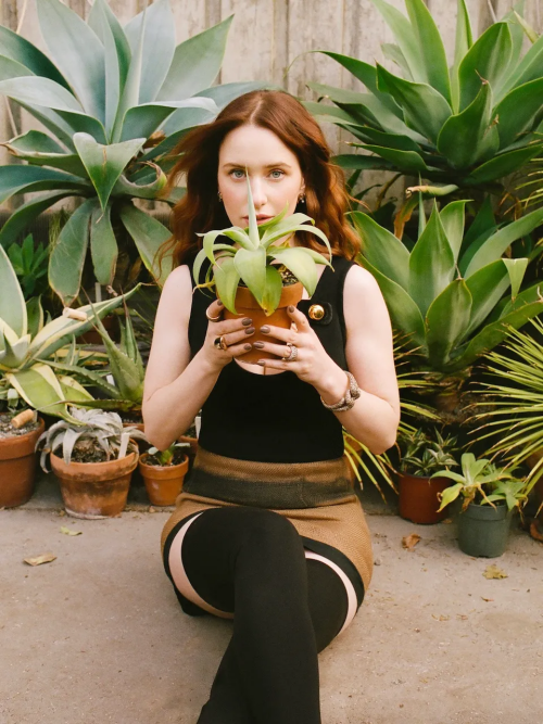 OND_Rachel-Brosnahan_Digital-Feature_6_IMG_4X3d398c2acf84e77ce