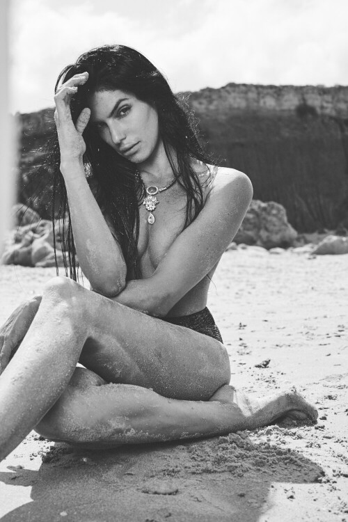 OO5A88472bdc46235d9ff18d