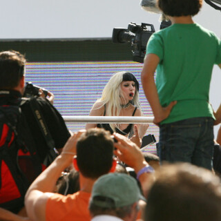 OPTIC_LADY_GAGA_CANNES_FRANCE_11_05_11_272eec10afc50498be