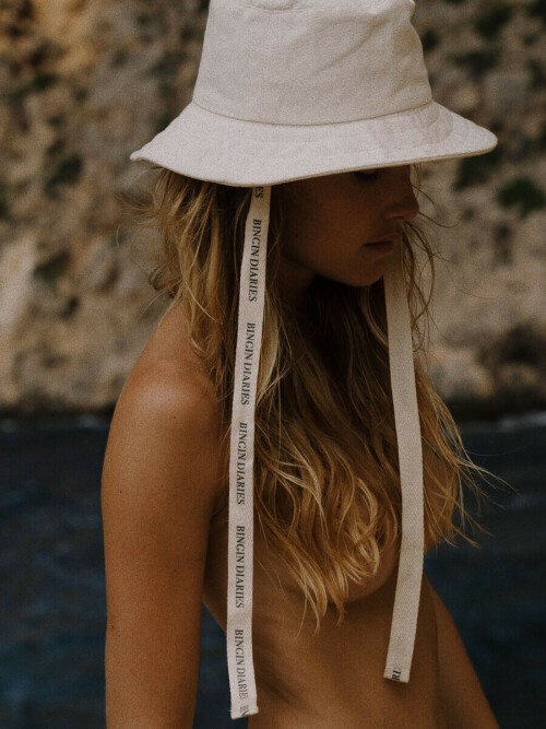 Oceane le Ny by Romain Servens 8