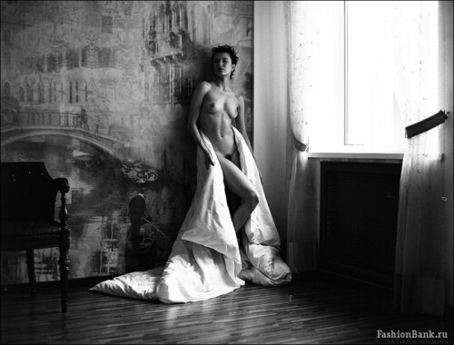 Oksana Shkirjatova12131920cc640ab72b7b03