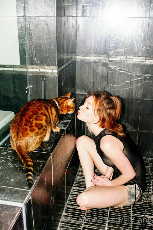 One of these kitties is not like the other 0001
