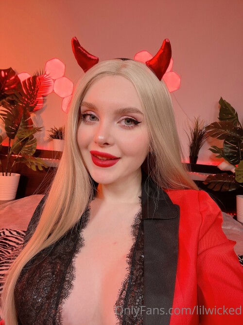 OnlyFansAlexis Lust2022 02 11 Image 0019497dfac4b136b6c