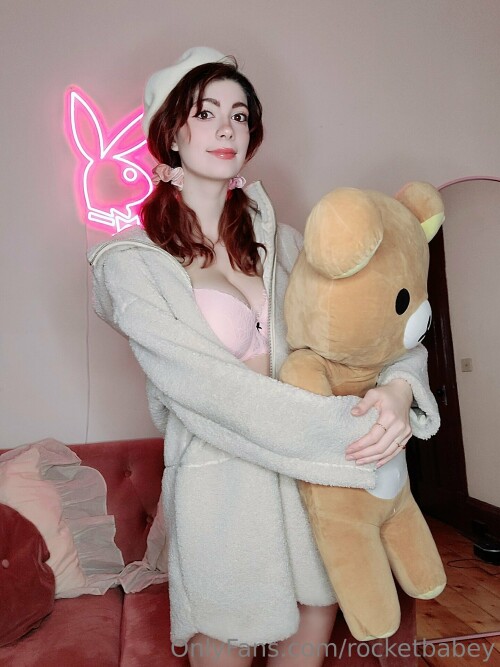 OnlyFansRocketbabey2022 12 01 Image 009