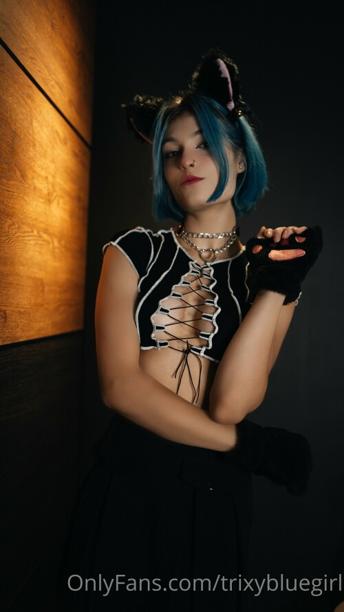 OnlyFansTrixy BlueSet 03 Image 20