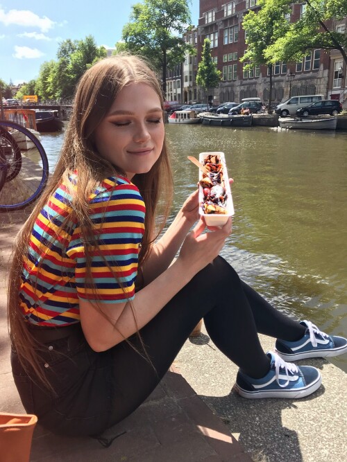 Oreob4by 6WmoKatb4ab760a2811e99a