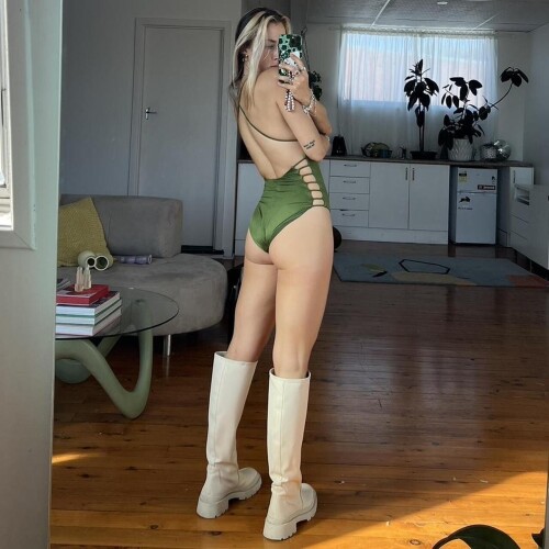 P0 165d01e38b8f75d9a4