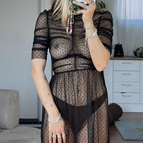 P0 38414575b3e3fcdaee