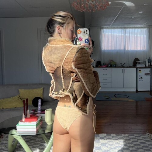 P0 57c7acc365ba5d33a4