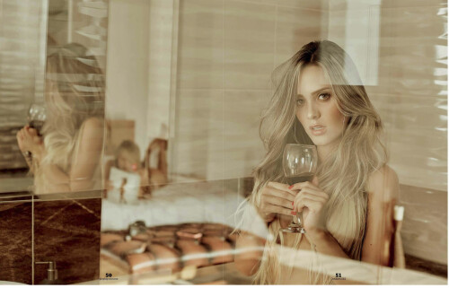 P M 2018 10 downmagaz.com Pagina 059