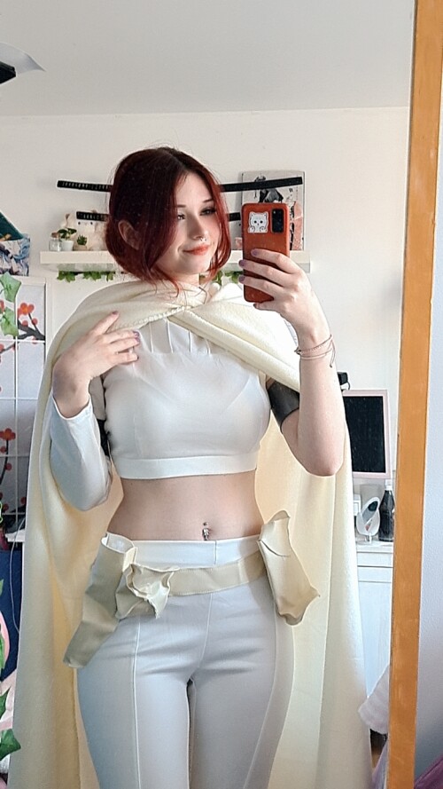 Padme4623ced548c7b25f8.jpeg