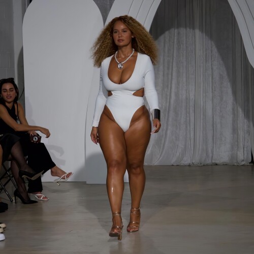 Pamela Alexandra 01 1fc0770836ca08cf5