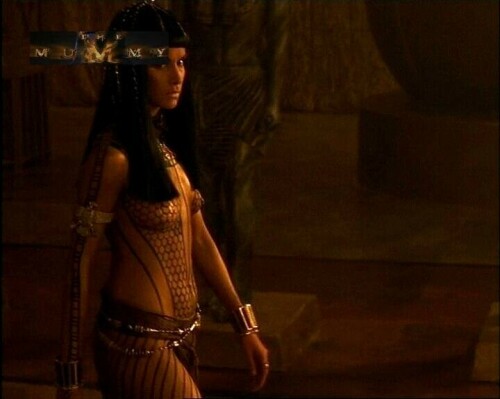 Patricia Velasquez the mummy0017