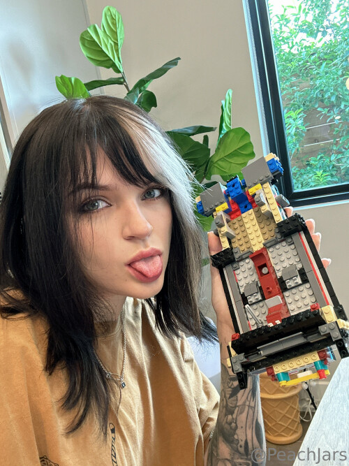 Peach13c34137c5a5add72