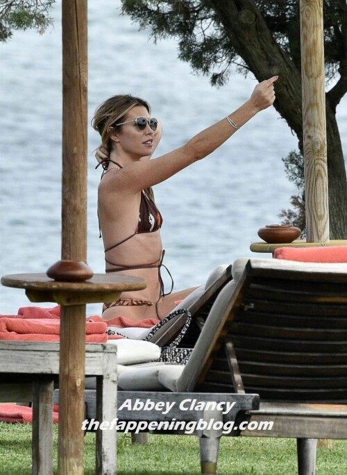Peter Crouch Abbey Clancy Sexy The Fappening Blog 6 1