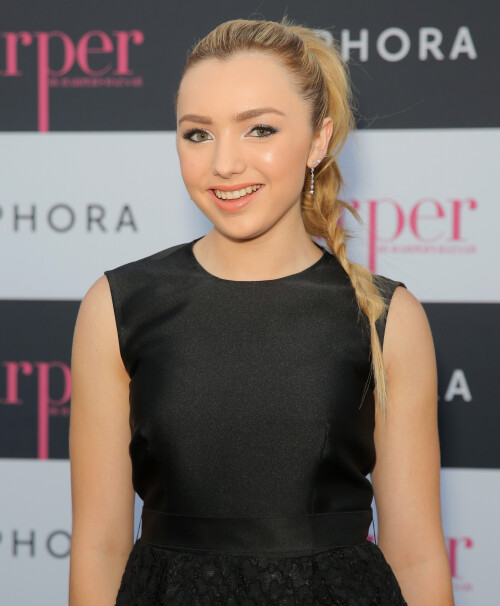 Peyton List 0031085fee7d0ee459d5