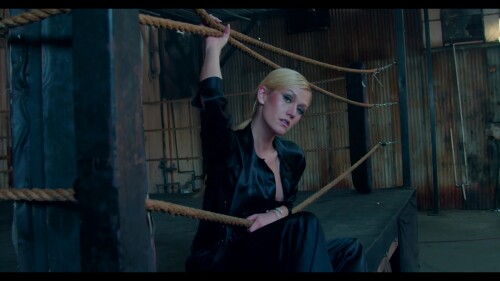 Photobook Magazine 1247f9614f85568421