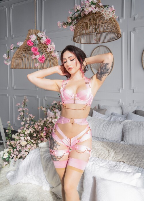 Pink Strappy HB 10 gVbHlYgs