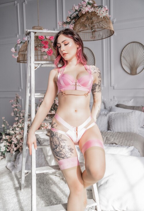 Pink Strappy HB 3 k7YMkKFT