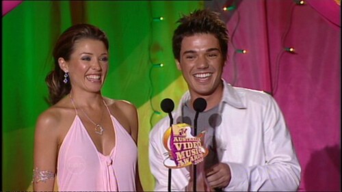 Pink015 313a5a93786a7756b8