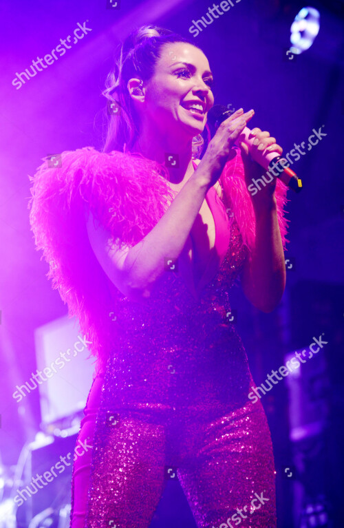 Pink051-8989ce3370669bd43c