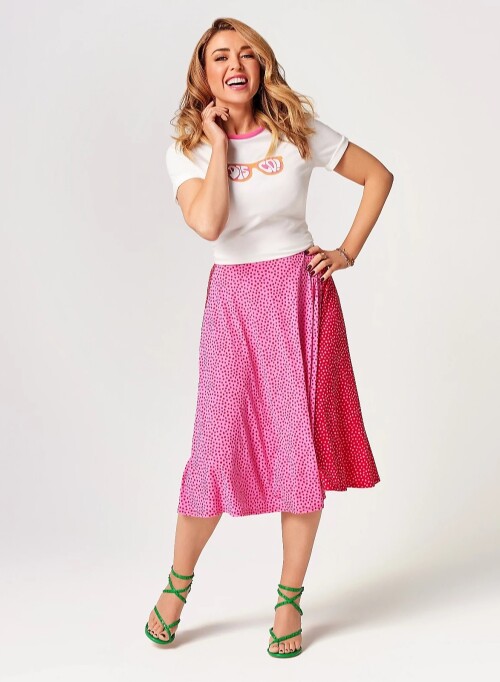 Pink101c029dd0f09803668