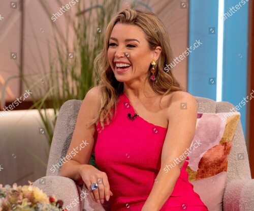 Pink103-22ae193b6c8968a525