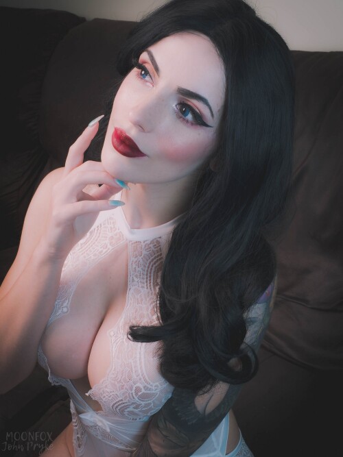 Pinup 9add41c738c037349