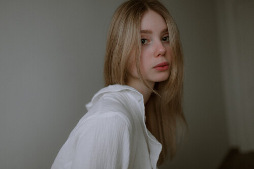 Pocrov.Alice.14.Jun.2025.0074aa3717b4a208e85