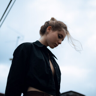 Pocrov.Alice.on.the.Roof.017a7dd507a2c9a9492