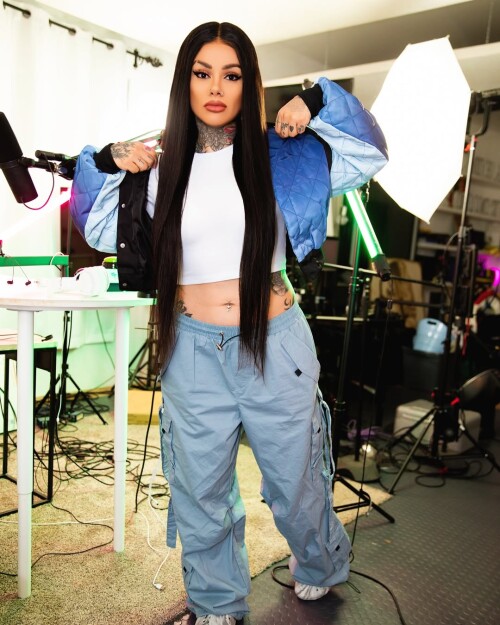 Podcast BTS FashionNova see u guys tomorrow84c506897cb8ff8f