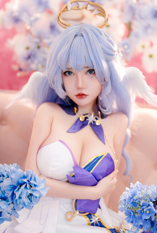 PotatoGodzilla_RobinHSR11613e1108e5b18c55