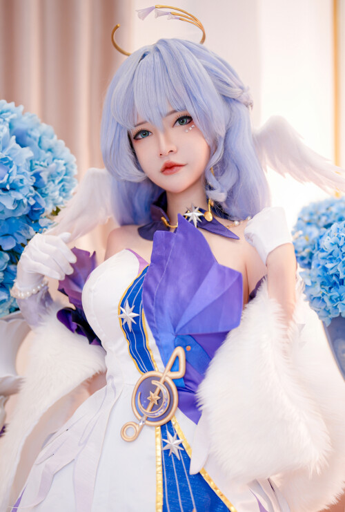 PotatoGodzilla_RobinHSR1d775d3e6bd55d3c9