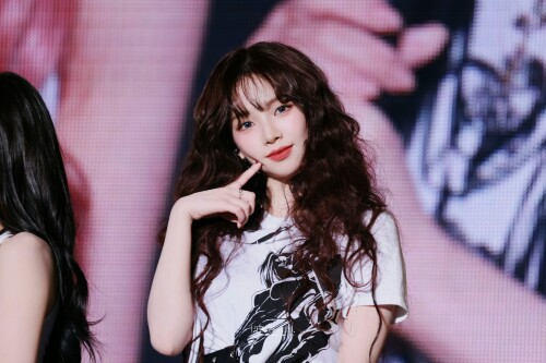 Prinzessin. 1865723443234435181 1632ae0a85f7765b5