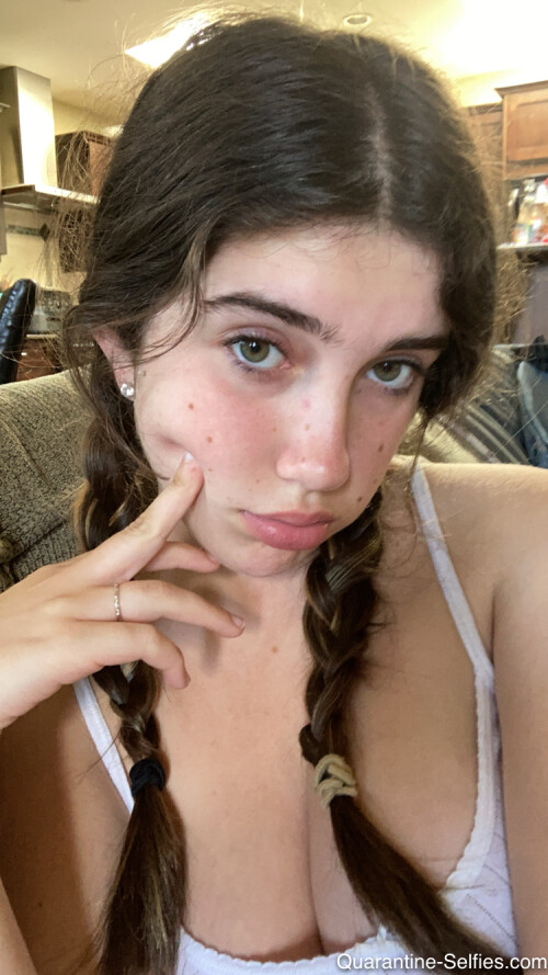 QB Molly B 003 2322933c1cc399351a