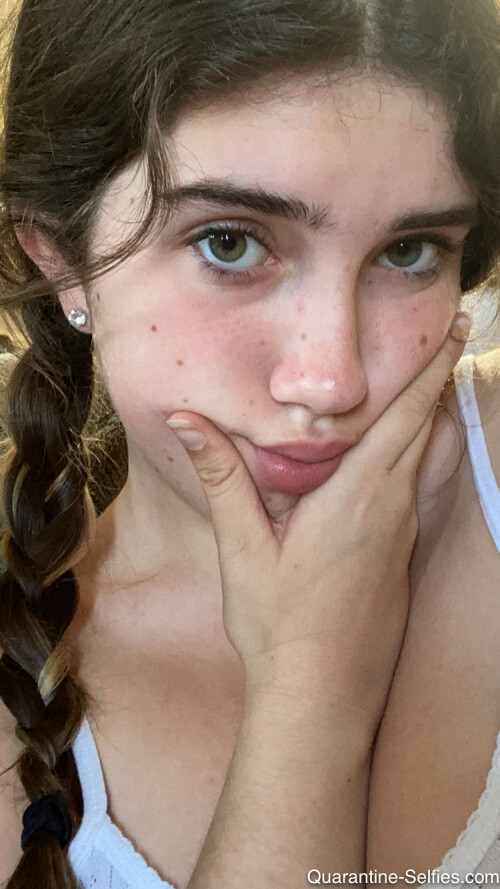 QB Molly B 003 6f481875d773796bd