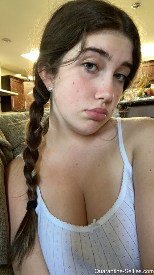 QB Molly B 003 7957638ec68fba5e2