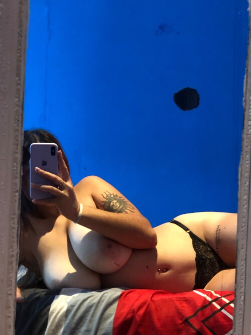 QBmwUCGFf fe621190 260b 4971 899c e56821d7baa0ad85fe491ea9f01a