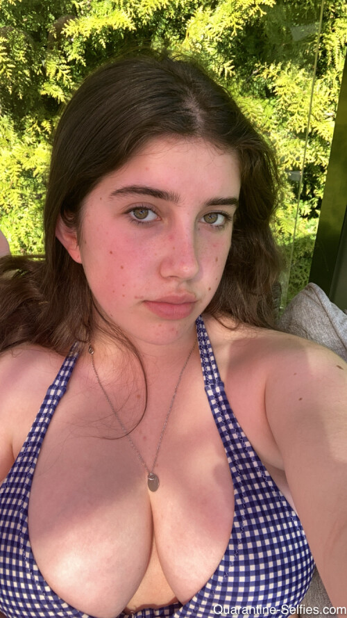 QS Molly 001 1aa21c75beb3e391d