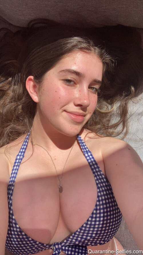 QS Molly 001 5b1540ce8604c2251