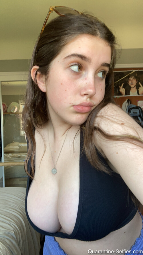 QS Molly 002 29475e42aec226b5e8