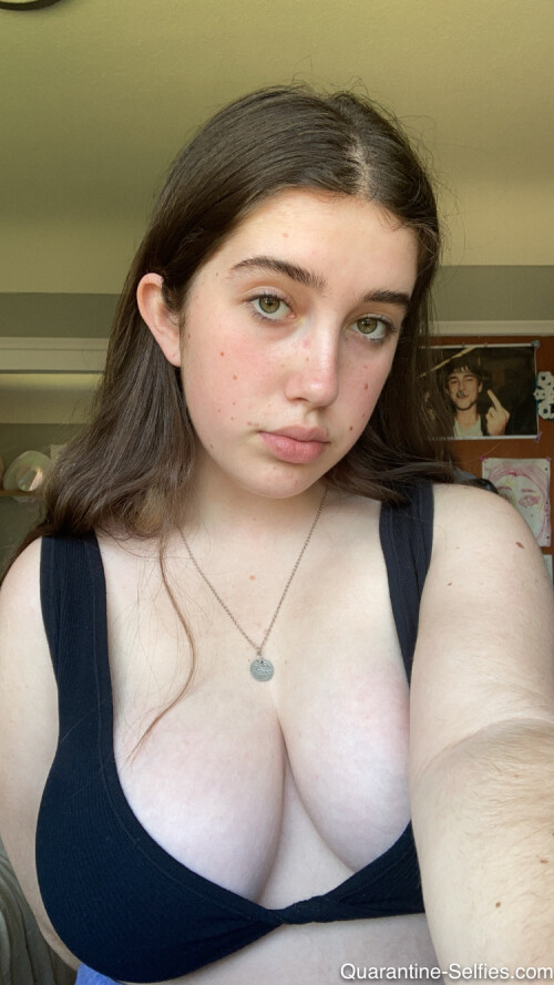 QS Molly 002 5bdcc6ccf495dfc3c