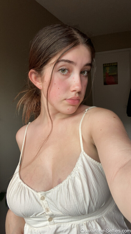 QS Molly 004 11f6c9d840746ce1da